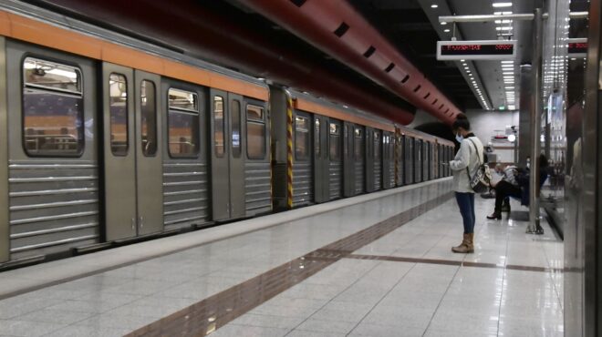 μετρό-η-μονοδρόμηση-της-οδού-ριζάρη-φέ-563670178