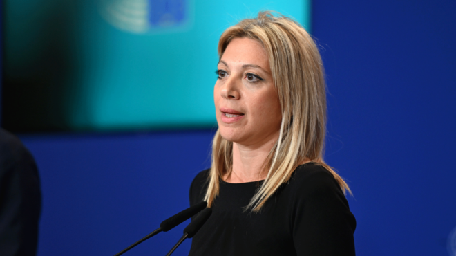 απειλές-κατά-της-ζωής-της-καταγγέλλει-563665423