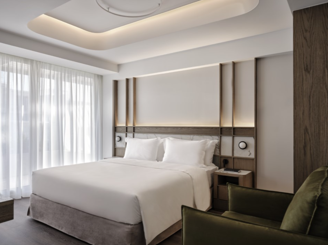 Ζήσε στον ρυθμό της Αθήνας στην καρδιά της Ερμού-2