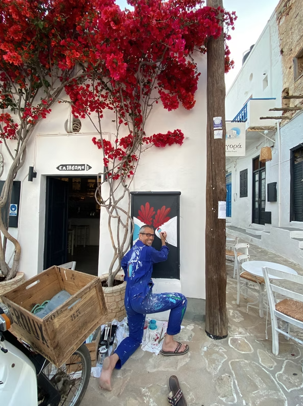 Ο Γάλλος ζωγράφος που ζει στην Κίμωλο-3