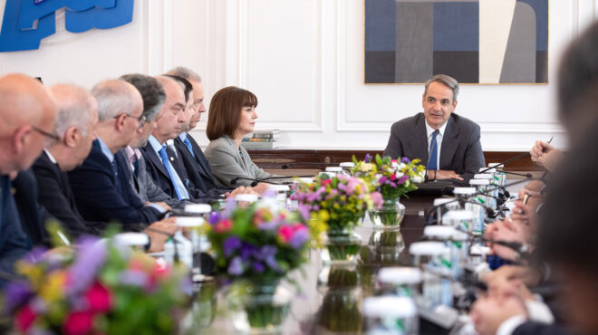 αυστηρό-μήνυμα-μητσοτάκη-στους-πρυτά-563646262