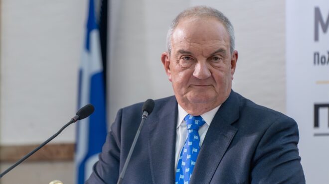 κώστας-καραμανλής-συγγένειες-563669785