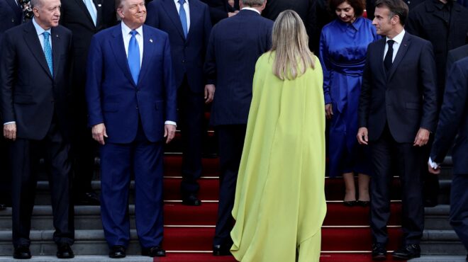 βορειοατλαντική-κολακεία-563687092