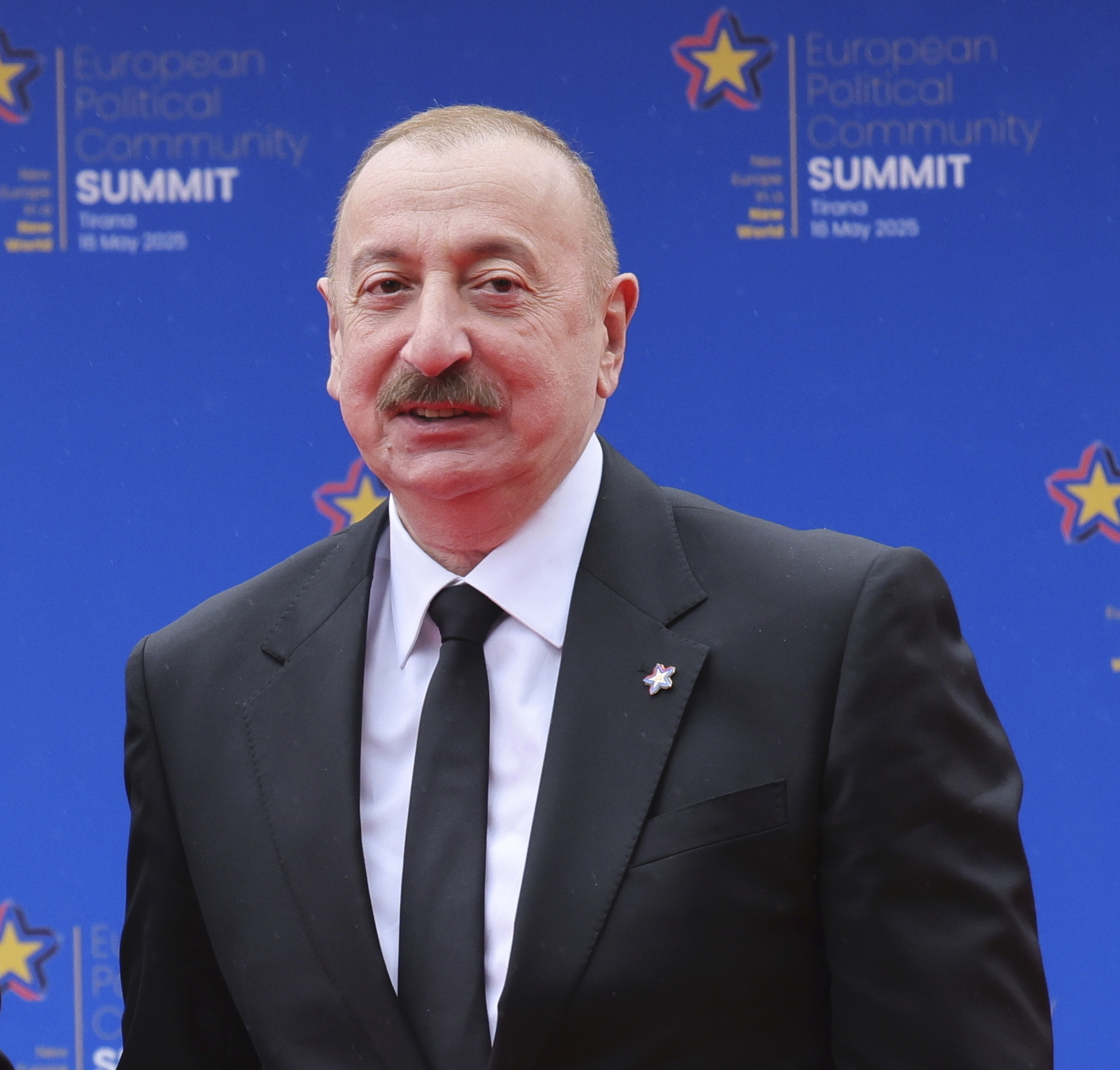 Εντός και Εκτός: Οι στρατιωτικοί και το δικαίωμα στην… παράλληλη εργασία-1