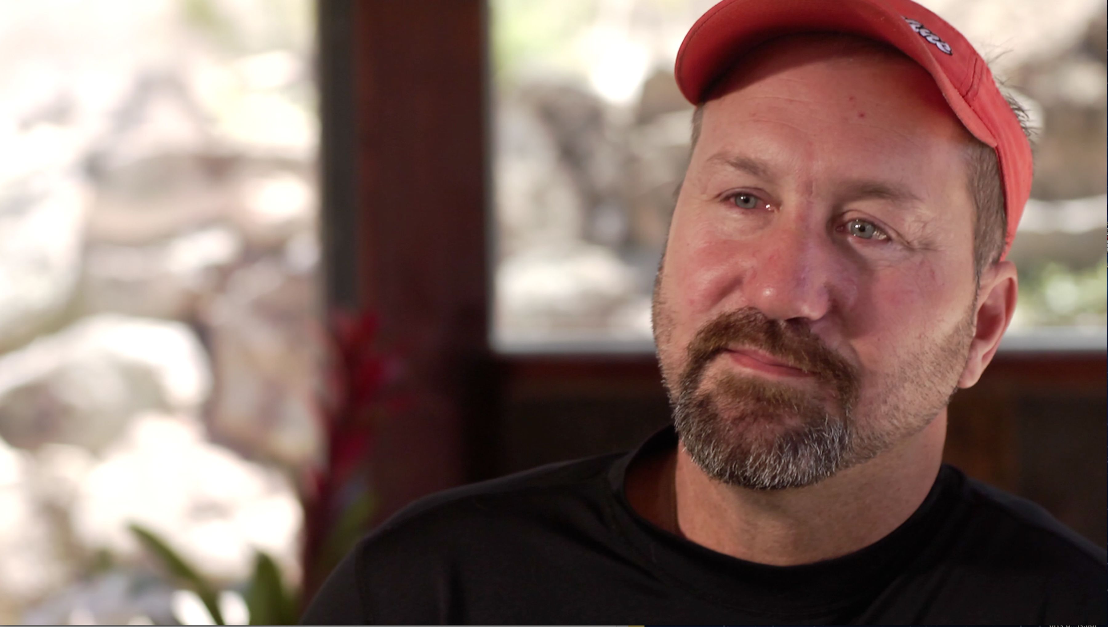 Μοναδικοί επιζώντες – Οταν η τύχη χαμογέλασε μέσα στα συντρίμμια-7