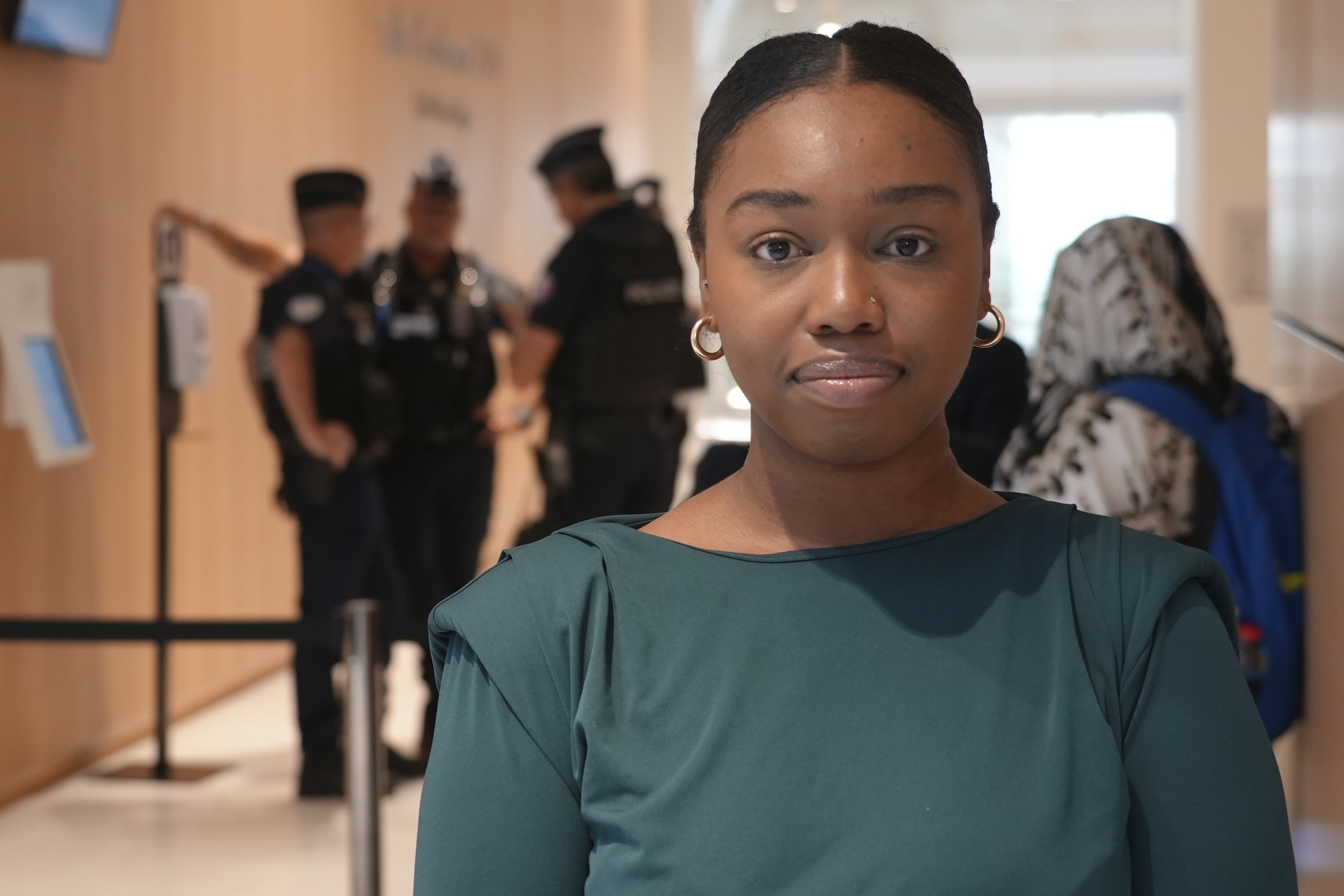 Μοναδικοί επιζώντες – Οταν η τύχη χαμογέλασε μέσα στα συντρίμμια-8