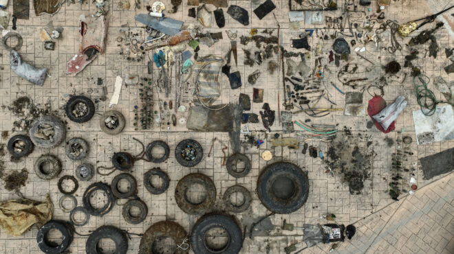 τα-βγάλατε-όλα-αυτά-από-τη-θάλασσα-της-563649757