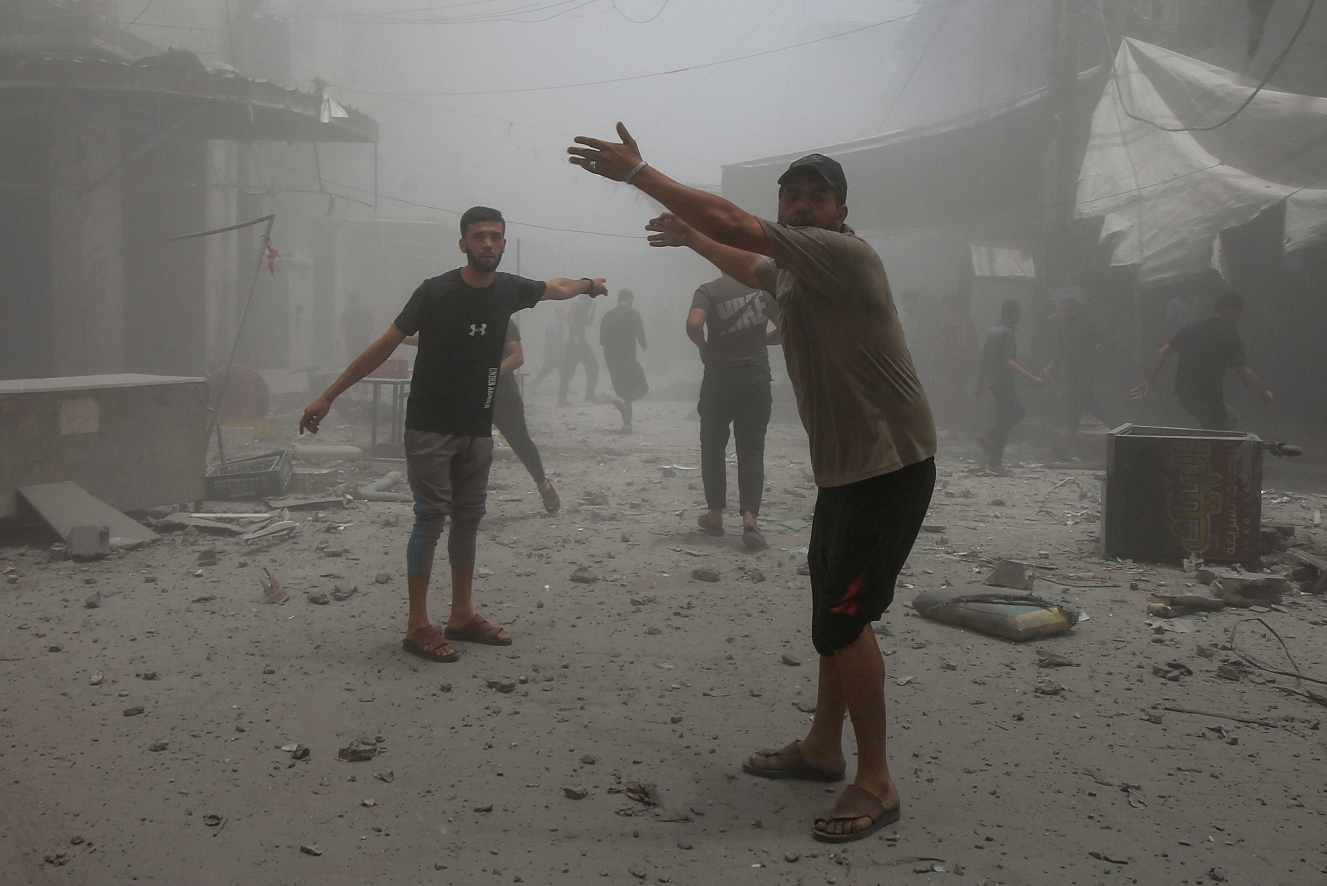 Γάζα: Τουλάχιστον 31 νεκροί από ισραηλινά πυρά κοντά σε σημείο διανομής βοήθειας-2