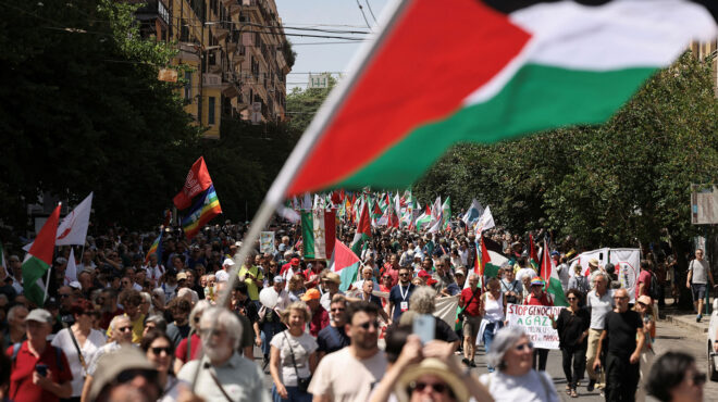 ιταλία-μαζική-κινητοποίηση-της-αντιπ-563654695