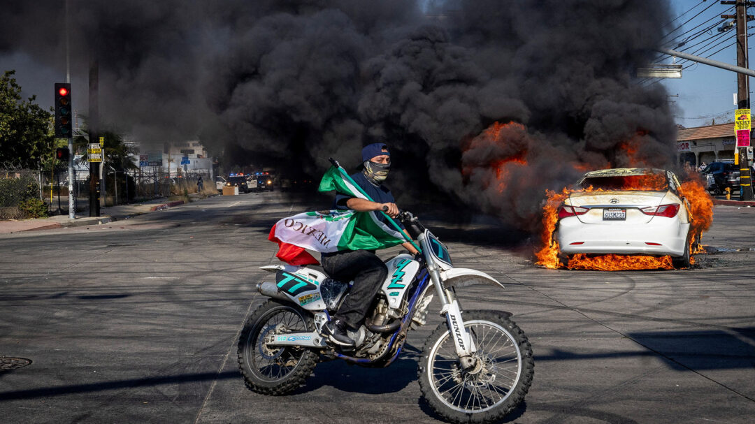 λος-αντζελες-το-χρονικό-της-έντασης-η-563654926