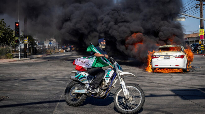 λος-αντζελες-το-χρονικό-της-έντασης-η-563654926