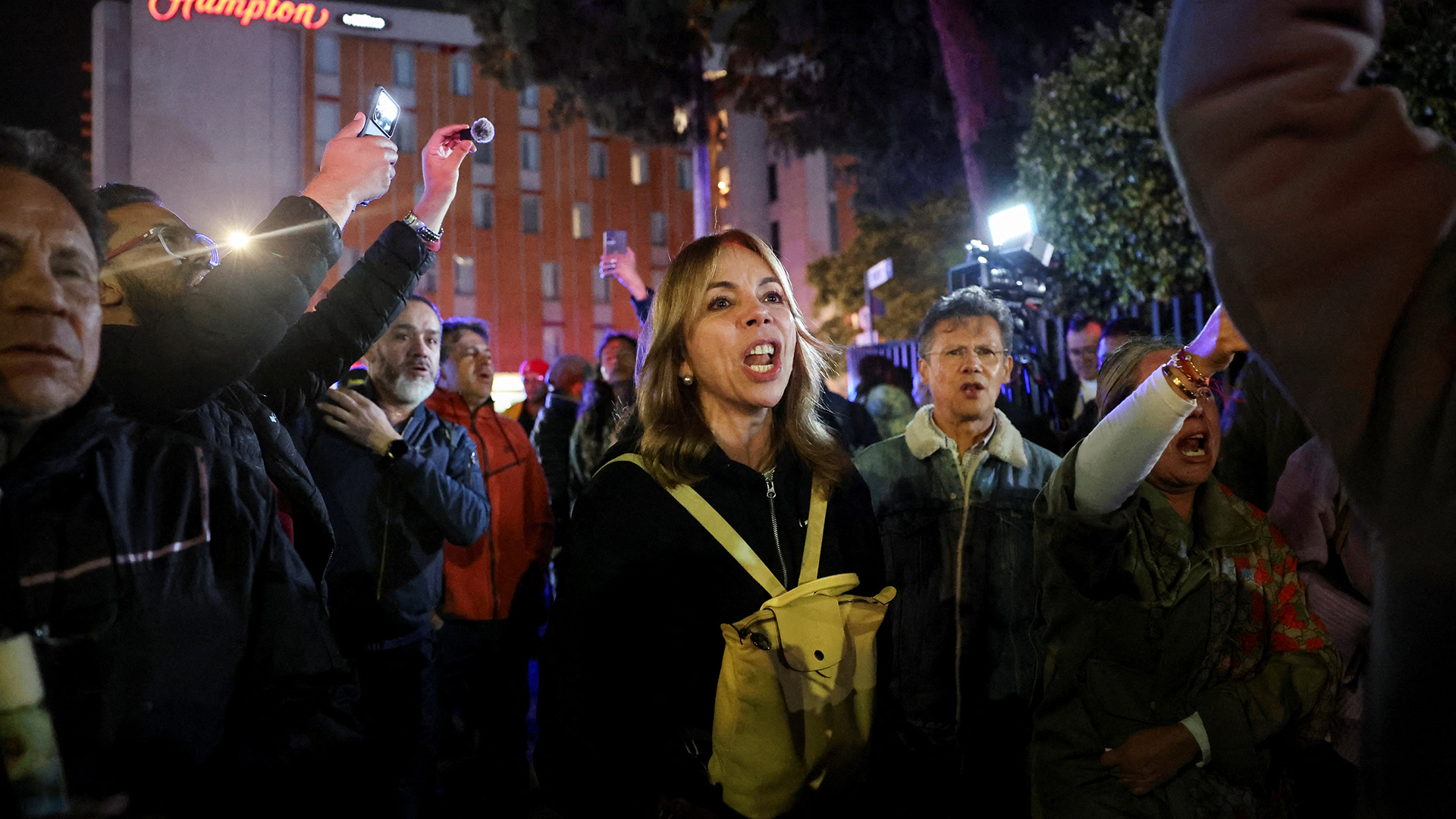 Κολομβία: Ο συντηρητικός γερουσιαστής Μιγκέλ Ουρίμπε πυροβολήθηκε στην Μπογοτά-2