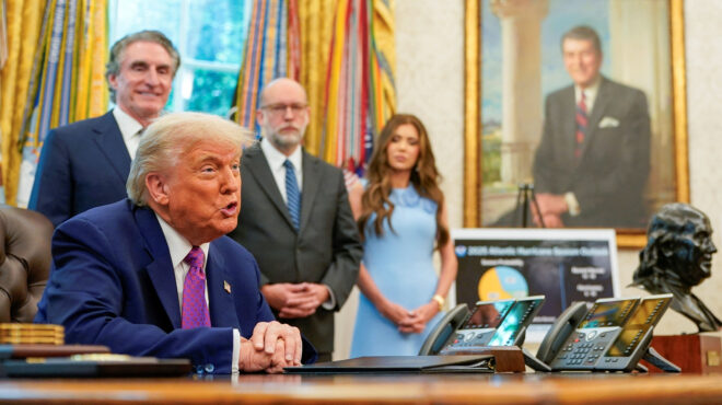 τραμπ-στο-λος-αντζελες-έδρασαν-πληρωμ-563656564