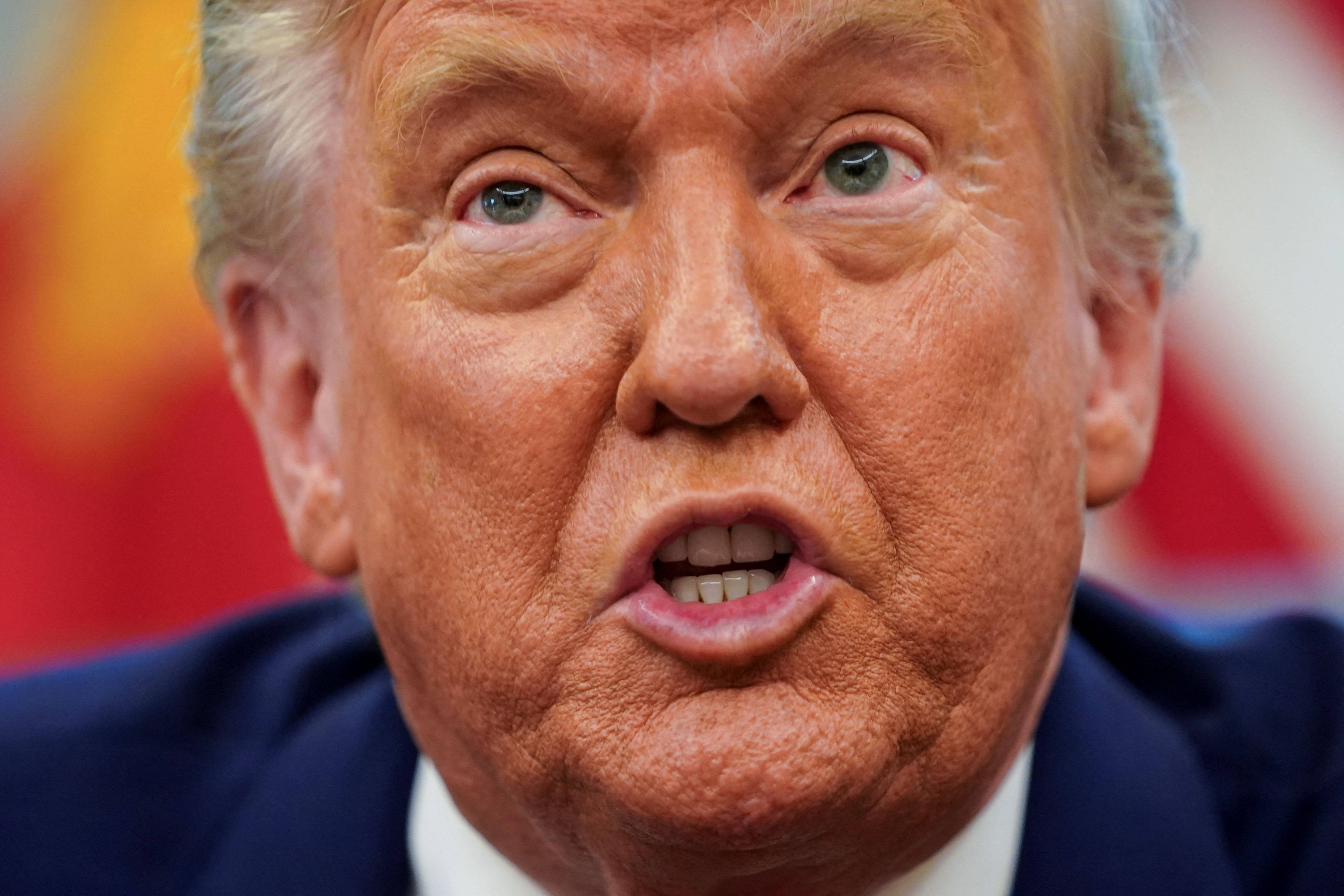 Τραμπ: Στο Λος Αντζελες έδρασαν πληρωμένοι ταραξίες-1