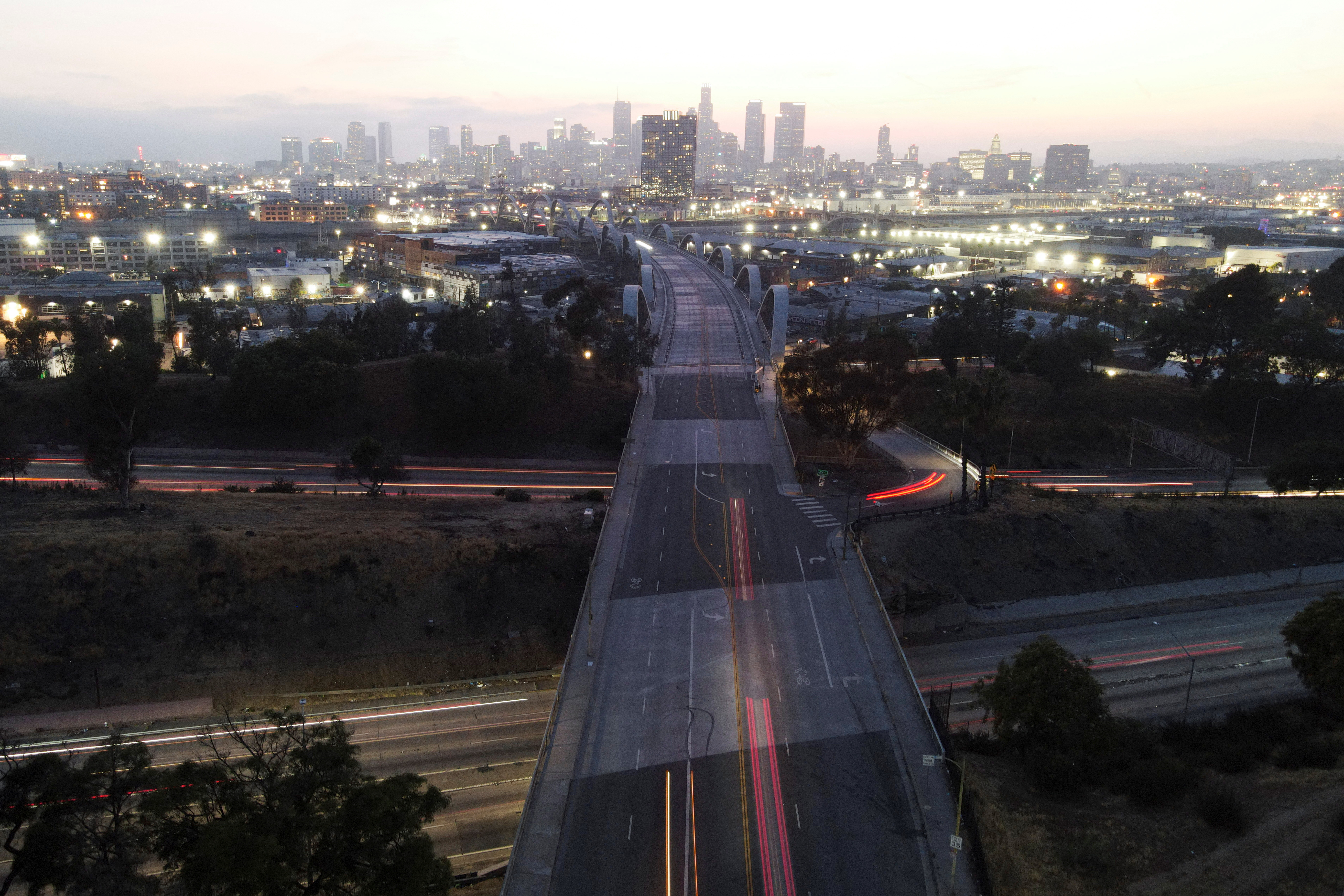 Ο Τραμπ, οι διαδηλώσεις και το πείραμα (;) του Λος Αντζελες-1