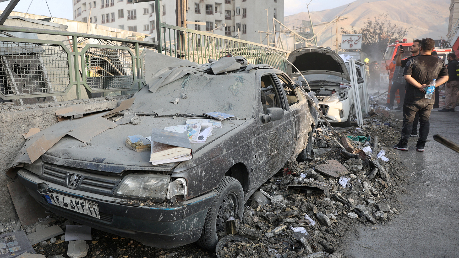 To Ισραήλ επιτέθηκε στο Ιράν: Πλήγματα σε πυρηνικές εγκαταστάσεις – Νεκρός ο διοικητής των Φρουρών της Επανάστασης-1