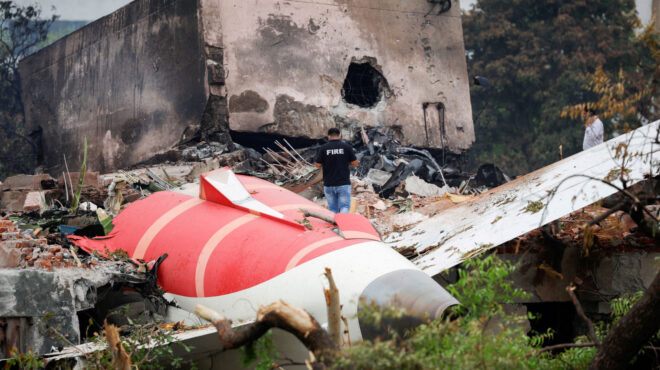 θαύμα-το-ότι-ζω-ο-μοναδικός-επιζών-τη-563661304