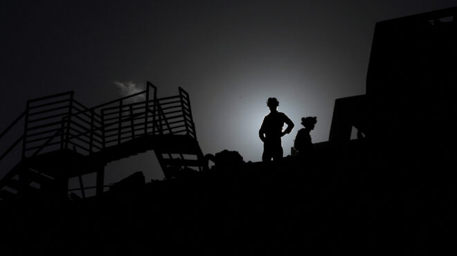 ισραήλ-και-ιράν-μετρούν-αντοχές-ενώ-563673217