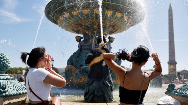 σε-κλοιό-καύσωνα-η-νότια-ευρώπη-563688193