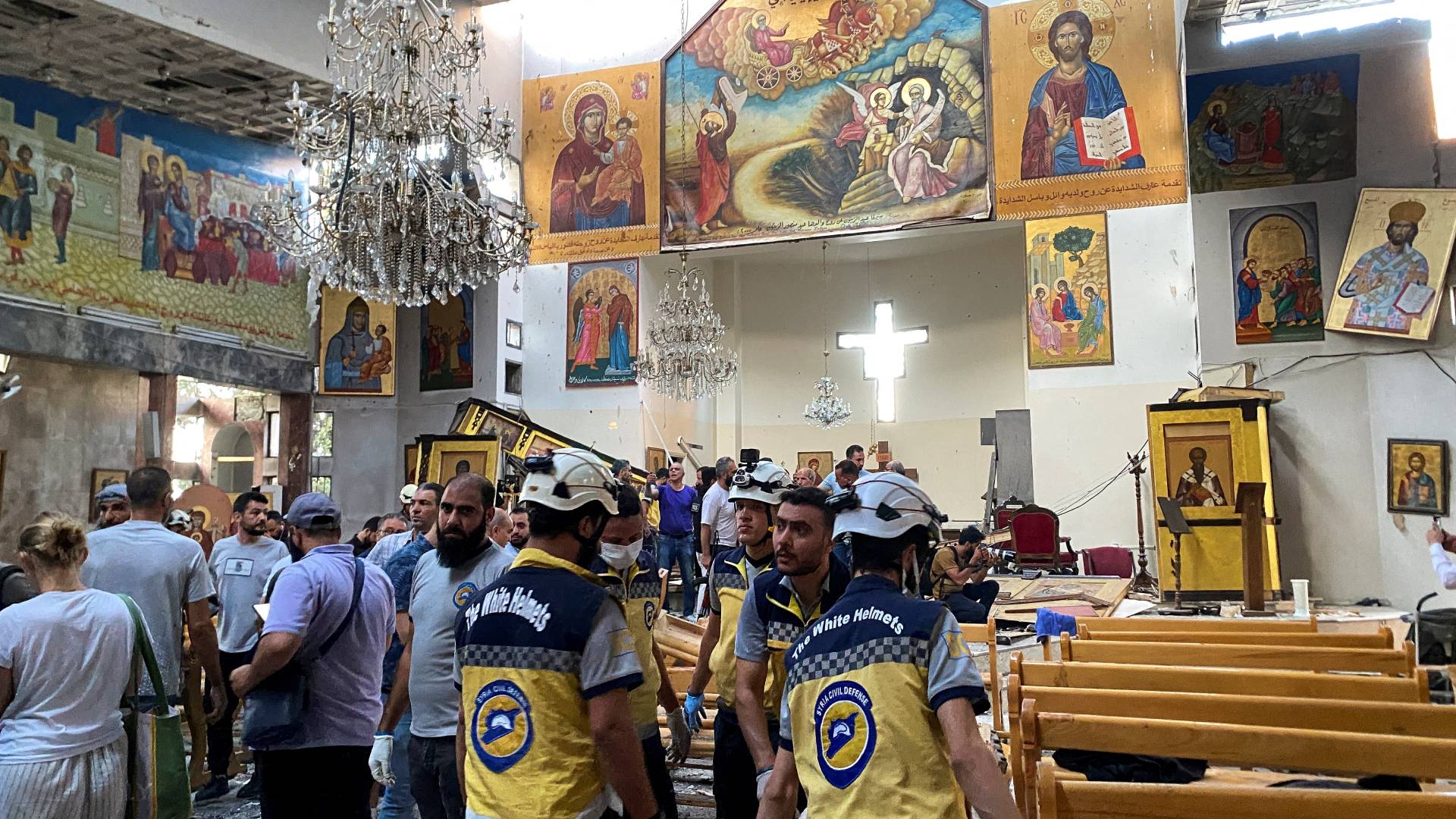 Συρία: Το Ισλαμικό Κράτος «βλέπουν» οι Αρχές πίσω από την επίθεση στην ελληνορθόδοξη εκκλησία – Τουλάχιστον 22 νεκροί-2