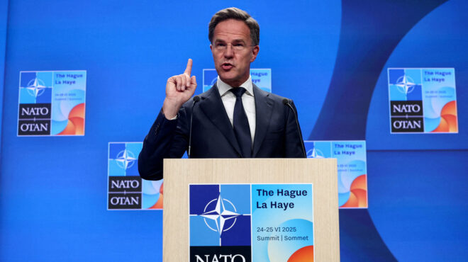 σύνοδος-κορυφής-νατο-θρίαμβος-τραμ-563677846