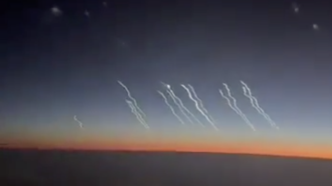 ισραήλ-vs-ιράν-πλάνα-από-τη-στιγμή-της-εκ-563664709