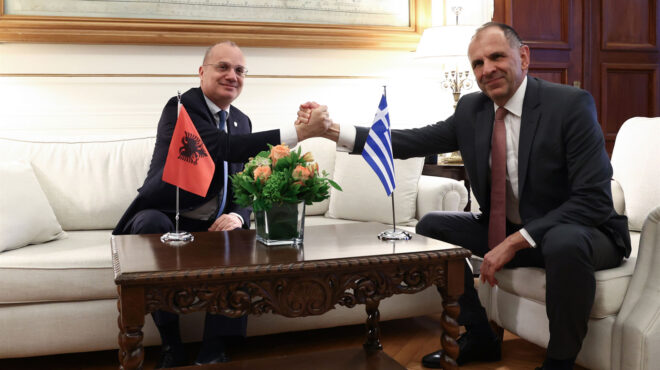 ελλάδα-αλβανία-γυρίσαμε-σελίδα-563648743