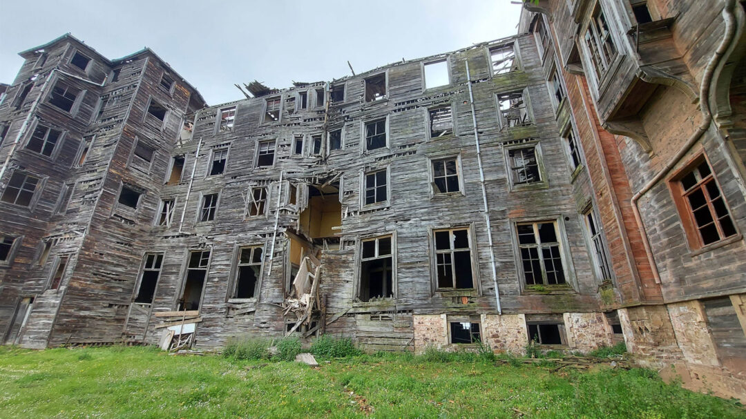 ορφανοτροφείο-πριγκήπου-σανίδα-σωτη-563648647