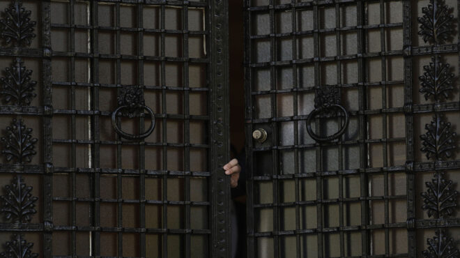 οπεκεπε-οι-κόκκινες-κάρτες-και-το-παρα-563686003