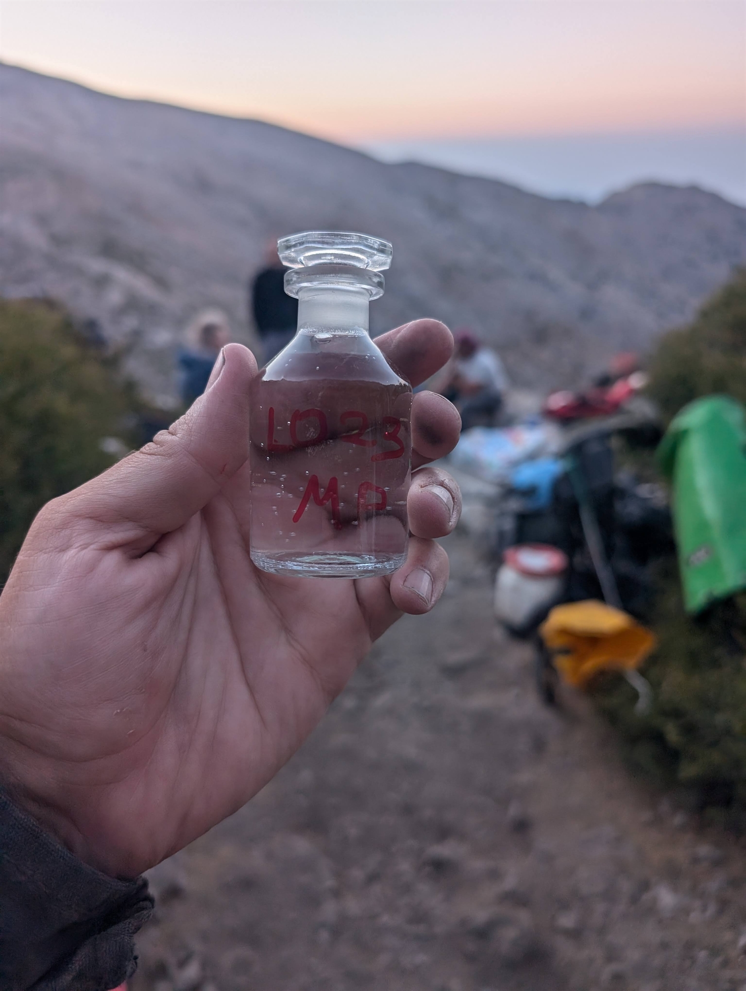 Μικροπλαστικά σε βάραθρα των Λευκών Ορέων-3