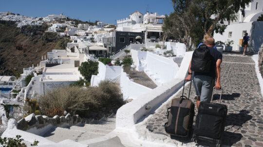 Το Airbnb ξεπέρασε τα ξενοδοχεία στην Ελλάδα