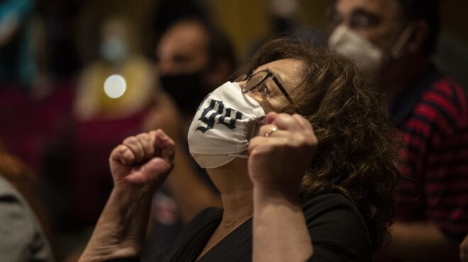 αστερίσκοι-σε-μια-σπουδαία-απόφαση-563662399