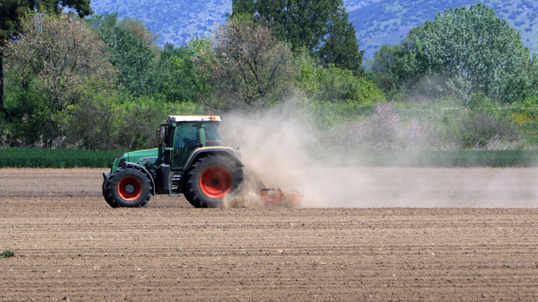 πρώτη-καμπάνα-392-εκατ-για-τον-οπεκεπε-563666122