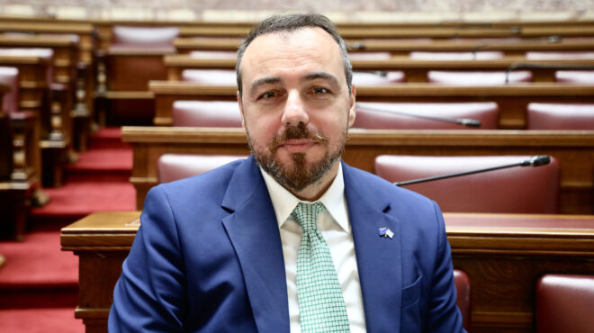 στην-αντεπίθεση-τα-κόμματα-της-αντιπο-563683648