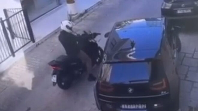 το-καρουζέλ-πριν-από-τις-σφαίρες-563674513