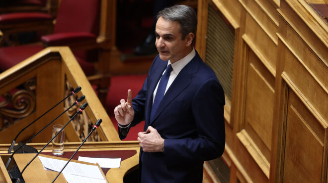 βουλή-live-η-ομιλία-του-κυριάκου-μητσοτάκ-563655742