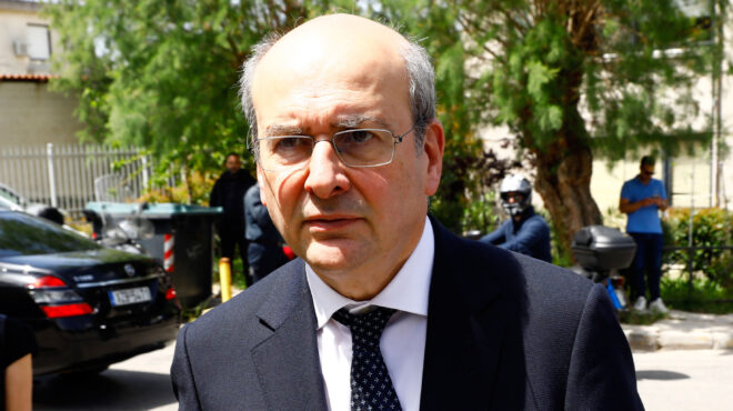 κ-χατζηδάκης-για-brain-drain-επέστρεψαν-400-000-που-έ-563645230