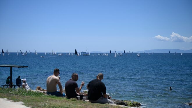 ανοίγουν-επτά-κλιματιζόμενες-αίθουσ-563678692