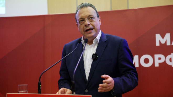 συνέδριο-συριζα-σε-βαρύ-κλίμα-563659582