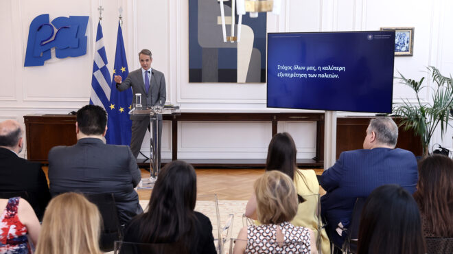 πώς-αξιολόγησαν-οι-πολίτες-το-δημόσιο-563648851