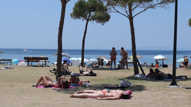 καιρός-αίθριος-με-τη-θερμοκρασία-έως-τ-563664454