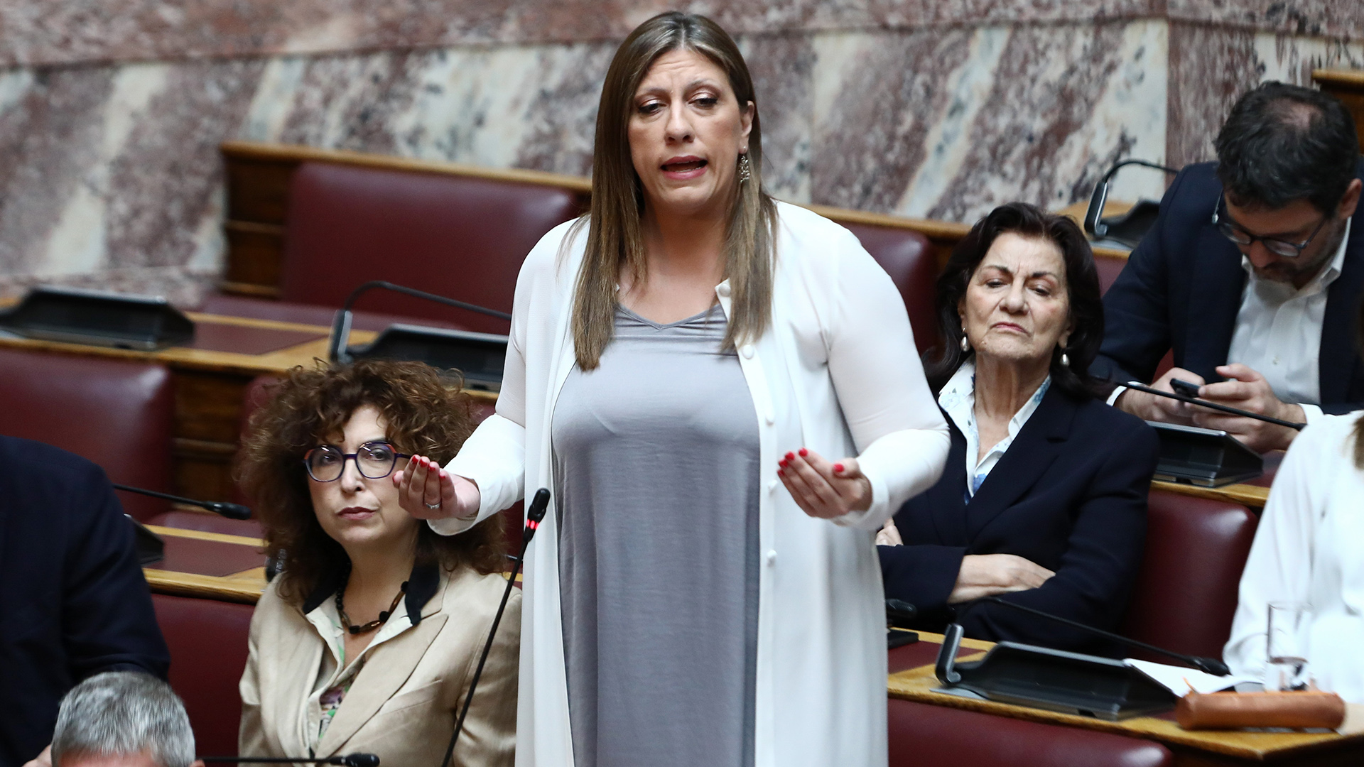 Βουλή – Τέμπη: Αντιπαράθεση «με το καλημέρα» επί της διαδικασίας-2