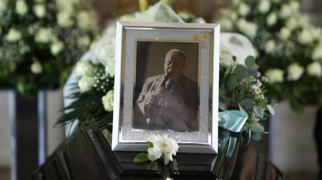 σήμερα-ο-τελευταίος-αποχαιρετισμός-σ-563670121