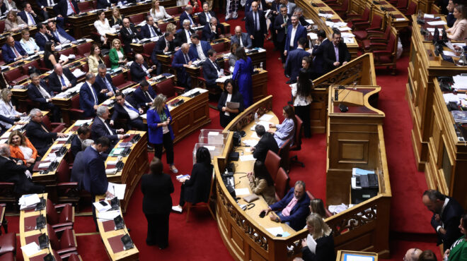 βουλή-τέμπη-δεκτή-η-πρόταση-της-νέας-563669332