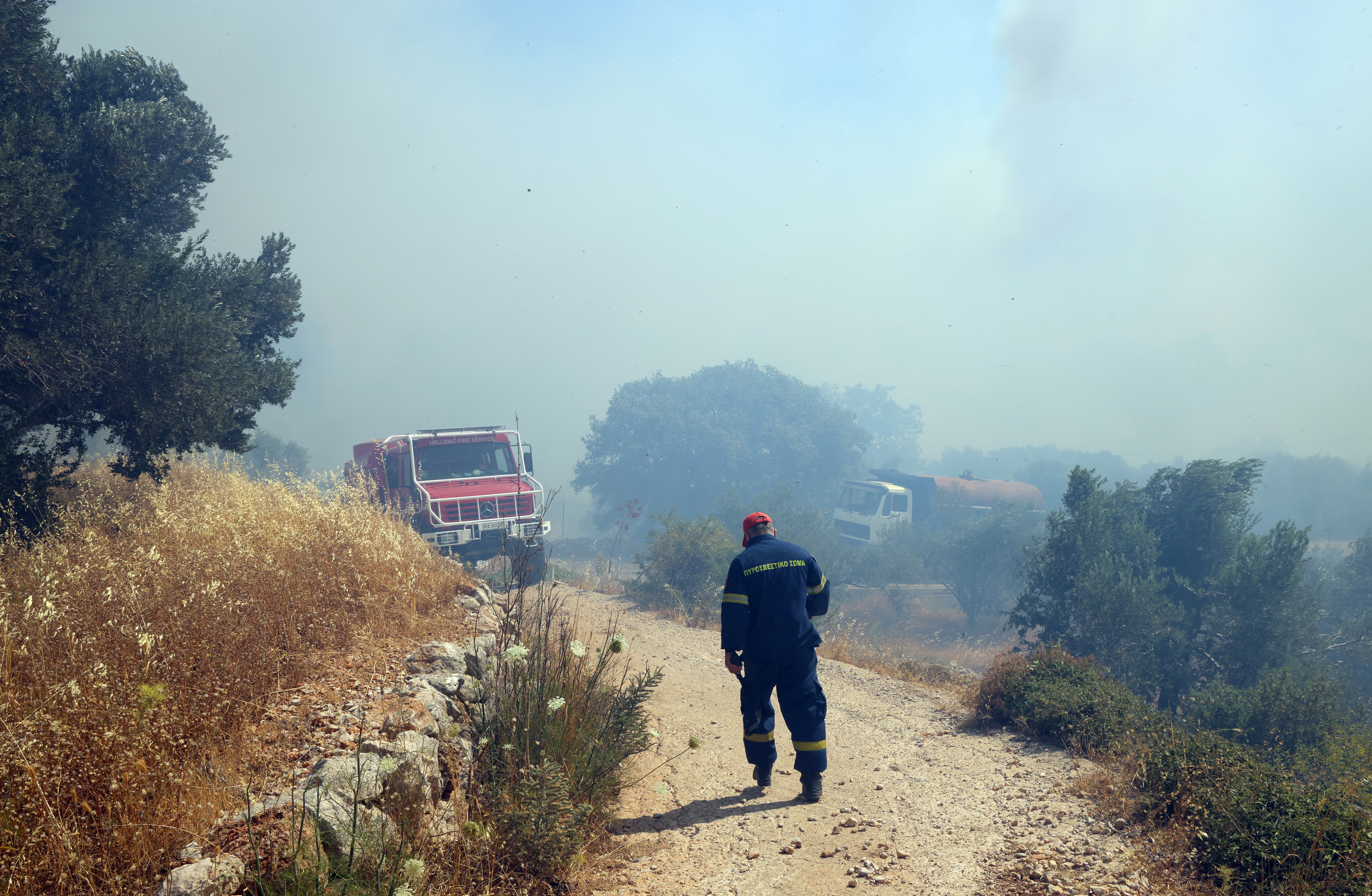 Χίος: H πρώτη μεγάλη πυρκαγιά του καλοκαιριού – Τα πέντε μέτωπα και τα δύο στοιχήματα-2