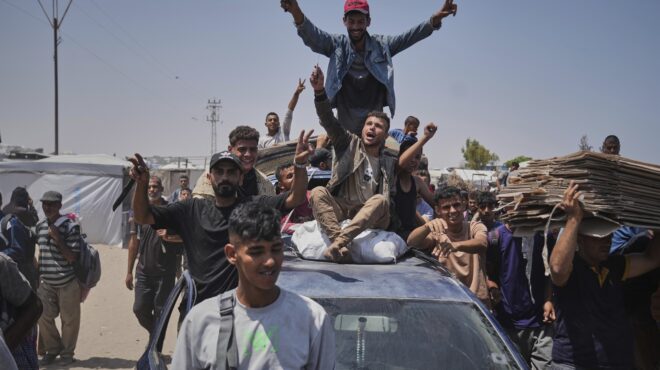 ντάνιελ-λέβι-στην-κ-θέλει-μόνο-να-μεί-563652502