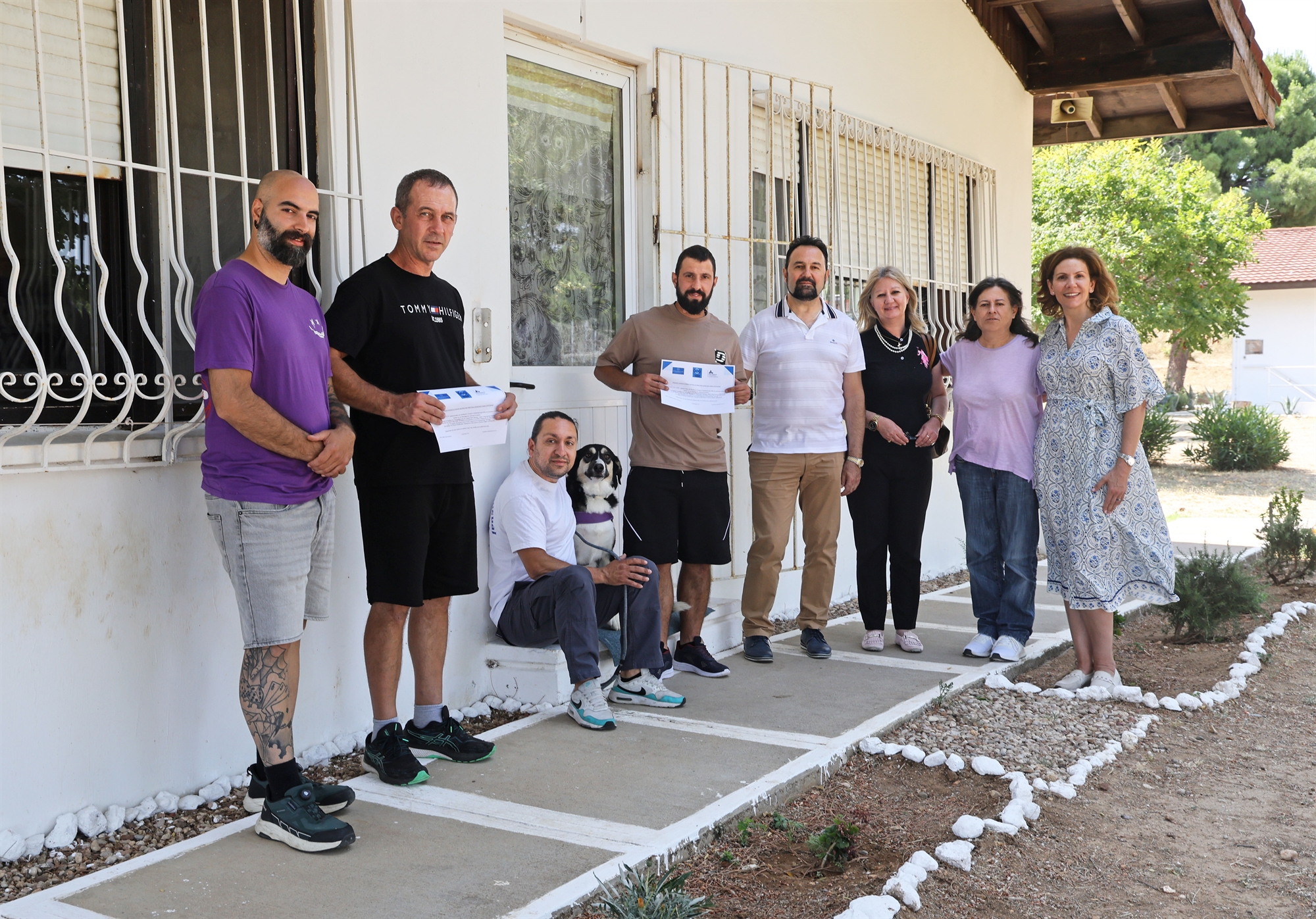 Ενας φίλος για τα δύσκολα-2