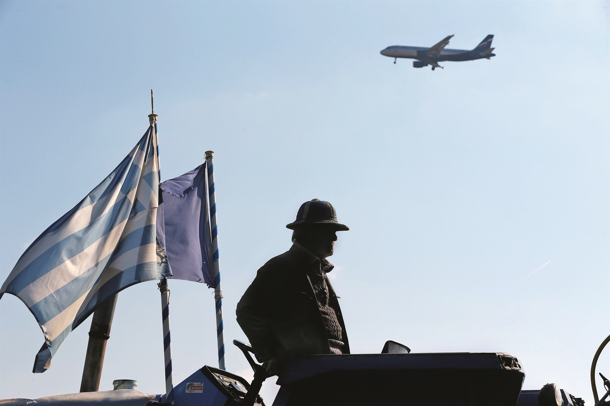 οπεκεπε-πλήρωνε-και-μη-ερεύνα-563686987