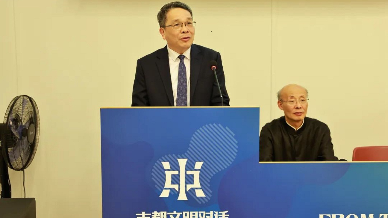 Από τον Παρθενώνα ως τα Παλαιά Θερινά Ανάκτορα του Πεκίνου-5