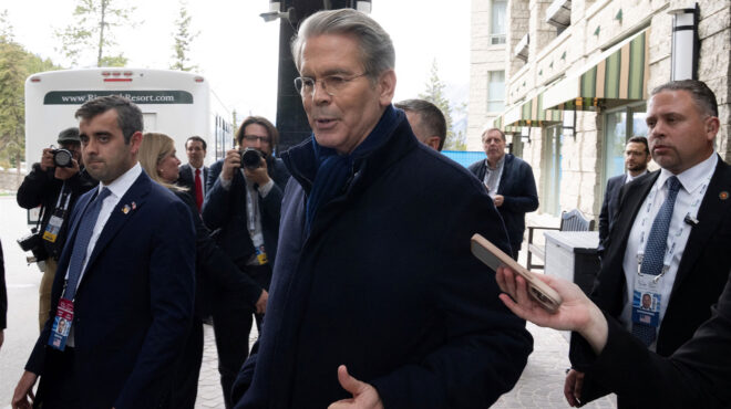 δασμοί-κλιμακώνεται-ξανά-η-κόντρα-κίν-563646295